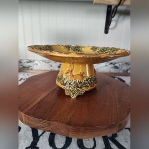 Vintage Majolica Easter Bunny Rabbit Pedestal 10” Cake Stand RARE